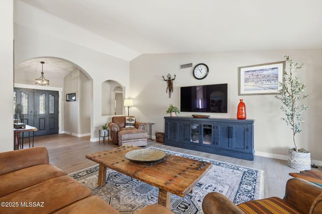 37467 S Ridgeview Boulevard, Tucson, AZ 85739