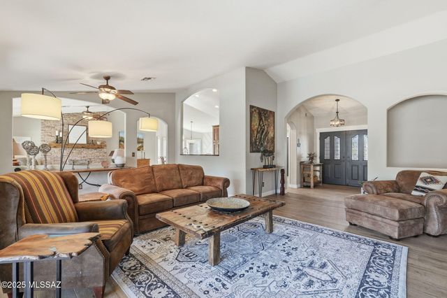 37467 S Ridgeview Boulevard, Tucson, AZ 85739