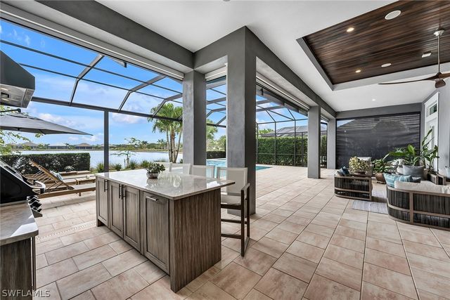 6184 Antigua WAY, Naples, FL 34113