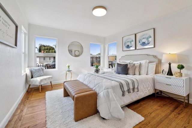 2352 Menalto Avenue, East Palo Alto, CA 94303