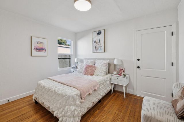 2352 Menalto Avenue, East Palo Alto, CA 94303