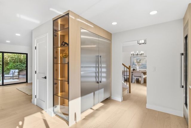 22 Dickens Court, San Carlos, CA 94070