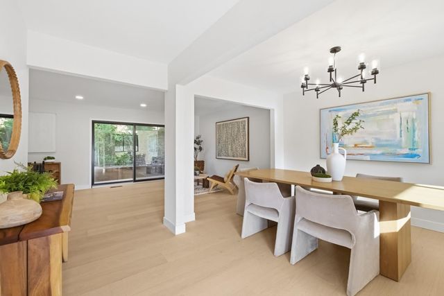 22 Dickens Court, San Carlos, CA 94070