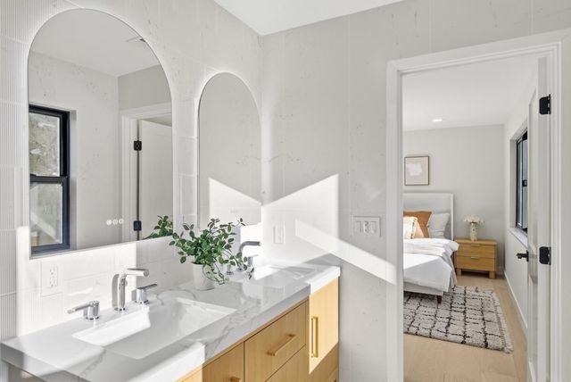 22 Dickens Court, San Carlos, CA 94070