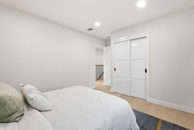 22 Dickens Court, San Carlos, CA 94070