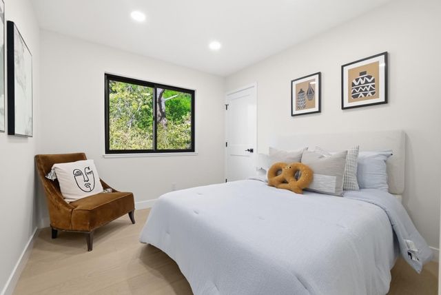 22 Dickens Court, San Carlos, CA 94070