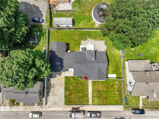 58 East Street, West Warwick, RI 02893