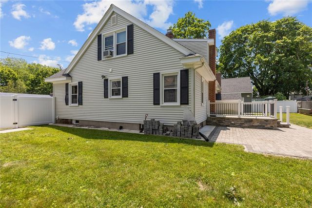 58 East Street, West Warwick, RI 02893