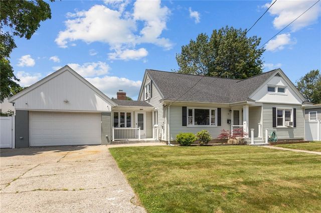 58 East Street, West Warwick, RI 02893