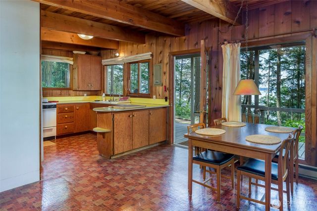 1602 Channel Road, Lopez Island, WA 98261