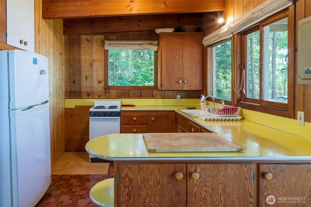 1602 Channel Road, Lopez Island, WA 98261