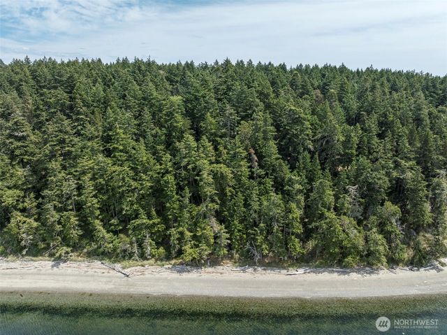1602 Channel Road, Lopez Island, WA 98261
