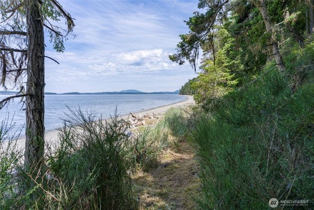 1602 Channel Road, Lopez Island, WA 98261