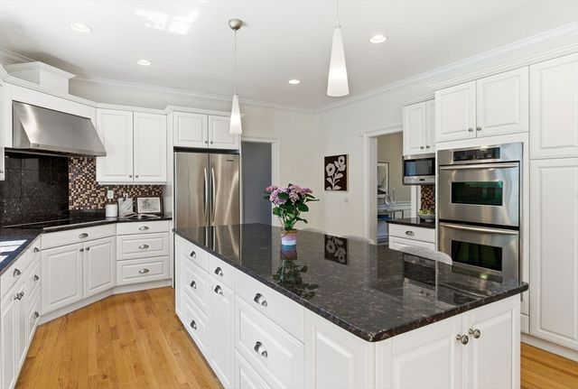 449 Old Marlboro Road, Concord, MA 01742