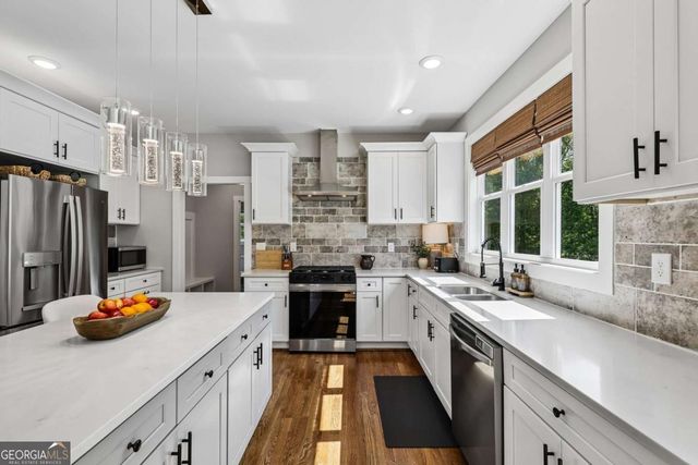 4214 Quail Creek Drive, Flowery Branch, GA 30542