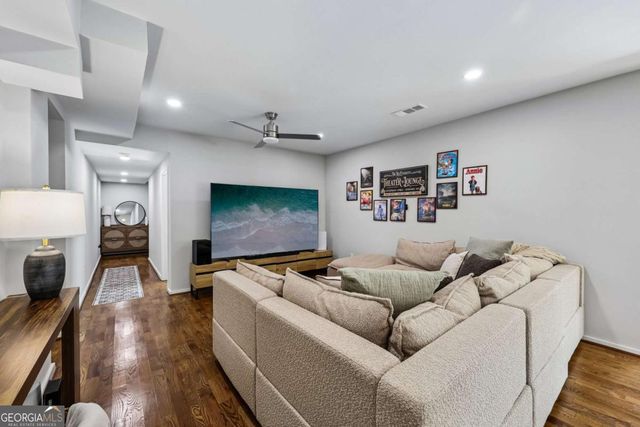 4214 Quail Creek Drive, Flowery Branch, GA 30542