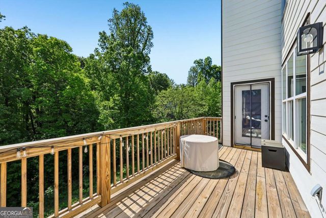 4214 Quail Creek Drive, Flowery Branch, GA 30542