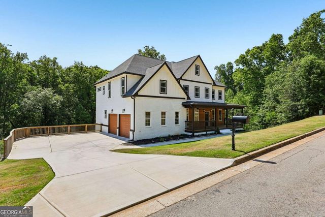 4214 Quail Creek Drive, Flowery Branch, GA 30542