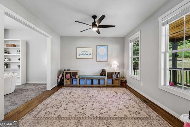 4214 Quail Creek Drive, Flowery Branch, GA 30542