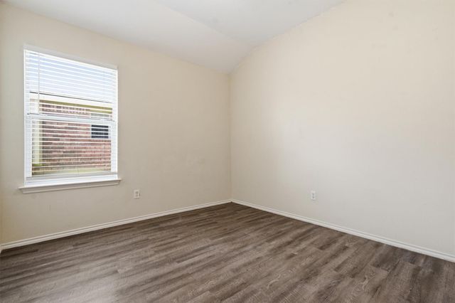 224 Poplarwood DR, Kyle, TX 78640