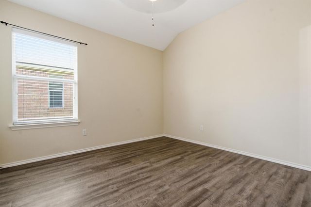 224 Poplarwood DR, Kyle, TX 78640