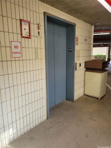 2860 Waialae Avenue 114, Honolulu, HI 96826