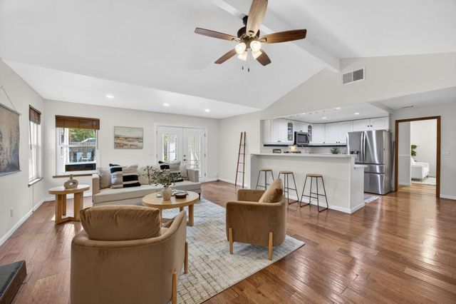 6715 Main Ave, Orangevale, CA 95662