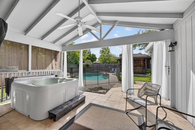 6715 Main Ave, Orangevale, CA 95662