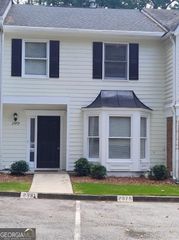 2979 Heritage Villas Drive 2979, Stonecrest, GA 30038