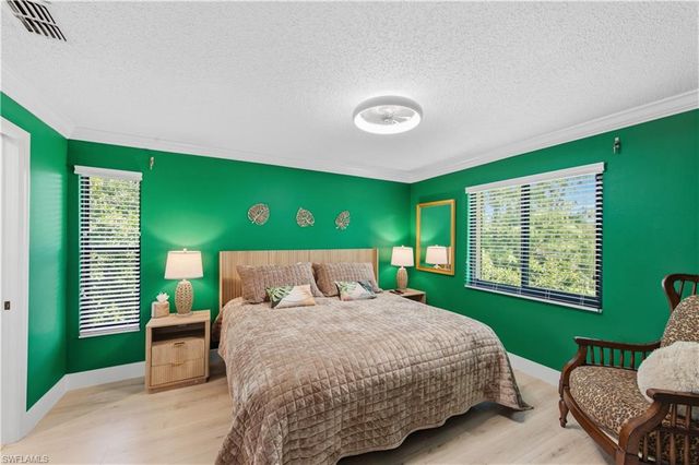 5741 Deauville CIR F301, Naples, FL 34112