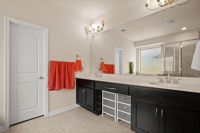 2401 Yaupon Range DR, Leander, TX 78641