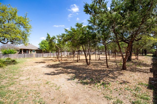 2401 Yaupon Range DR, Leander, TX 78641