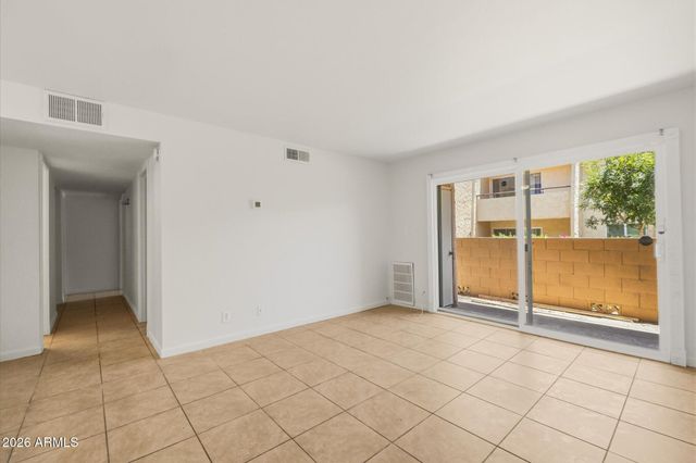 8055 E THOMAS Road H101, Scottsdale, AZ 85251