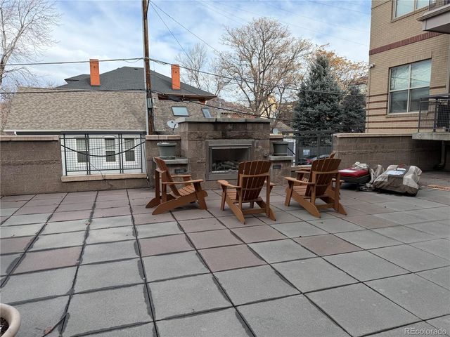 1700 N Emerson Street 304, Denver, CO 80218