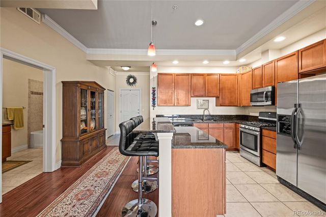 1700 N Emerson Street 304, Denver, CO 80218