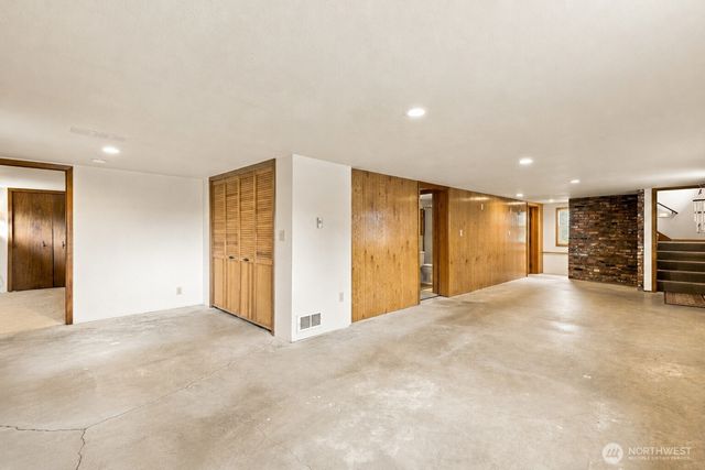 202 Alverson Boulevard, Everett, WA 98201