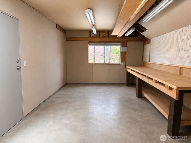 202 Alverson Boulevard, Everett, WA 98201