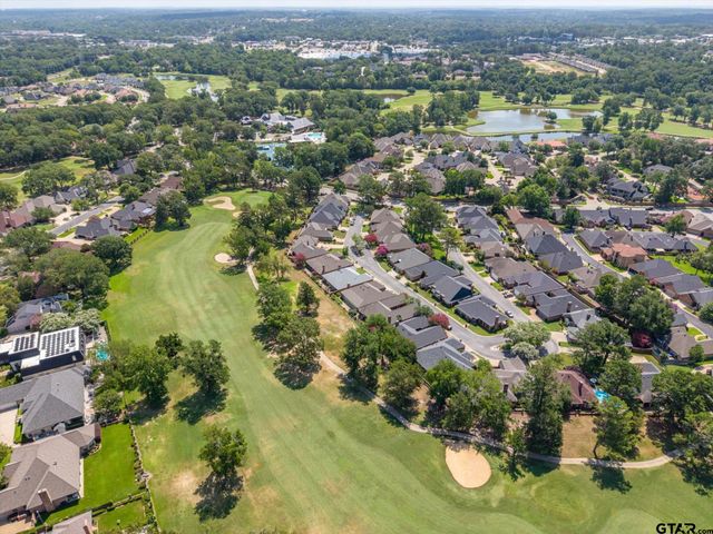 1431 Hollytree Pl, Tyler, TX 75703