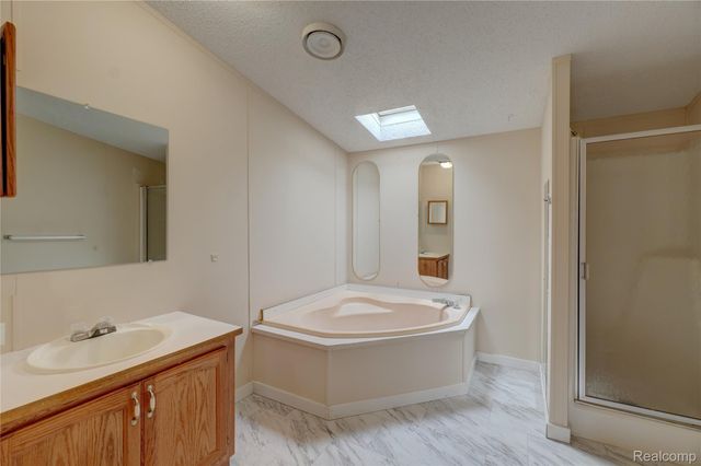 5112 Princess Street, Dearborn Heights, MI 48125