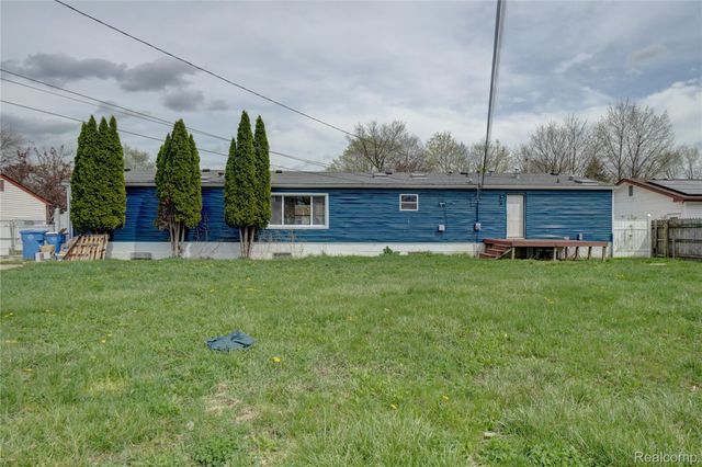 5112 Princess Street, Dearborn Heights, MI 48125