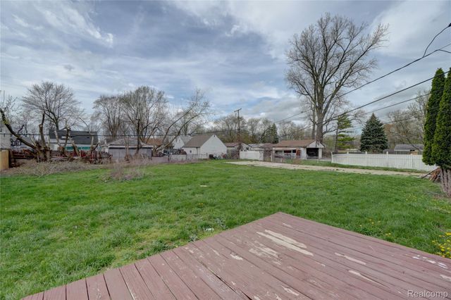 5112 Princess Street, Dearborn Heights, MI 48125