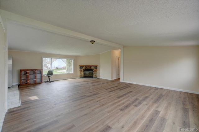 5112 Princess Street, Dearborn Heights, MI 48125