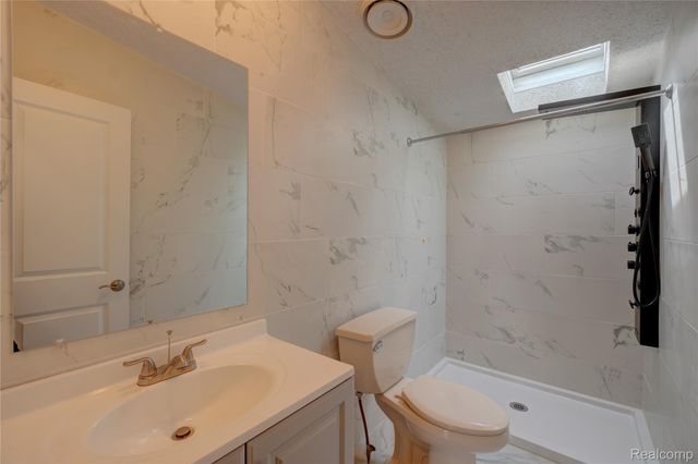 5112 Princess Street, Dearborn Heights, MI 48125