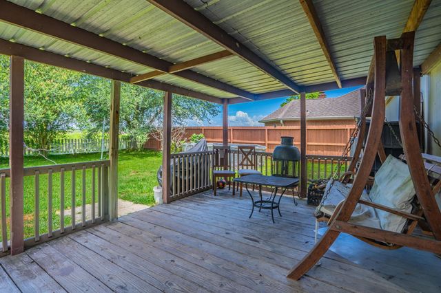 2304 Caroline Street, Dickinson, TX 77539