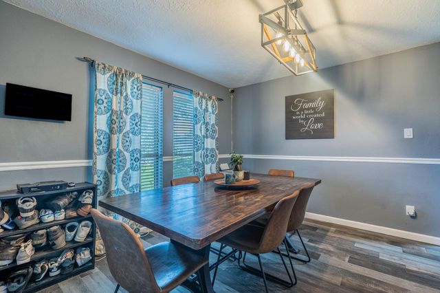 2304 Caroline Street, Dickinson, TX 77539
