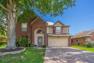 2304 Caroline Street, Dickinson, TX 77539