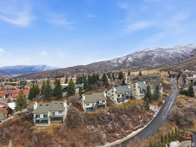 904 W SCHNEITTER CIR, Midway, UT 84049