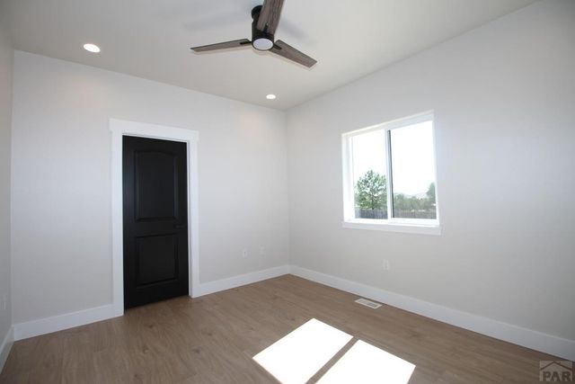 1009 S Oak Valley Dr, Pueblo West, CO 81007