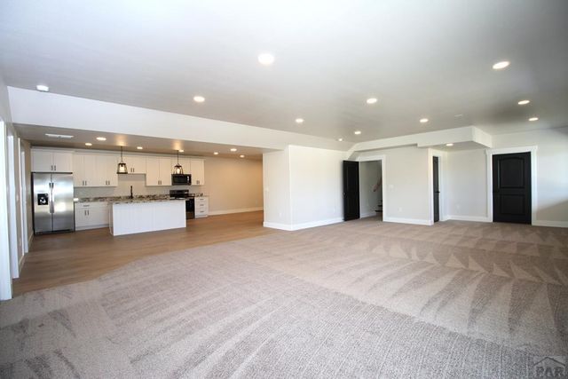 1009 S Oak Valley Dr, Pueblo West, CO 81007