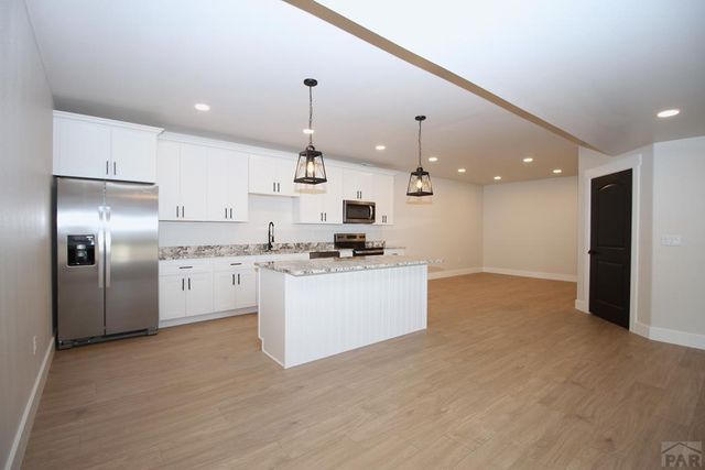 1009 S Oak Valley Dr, Pueblo West, CO 81007